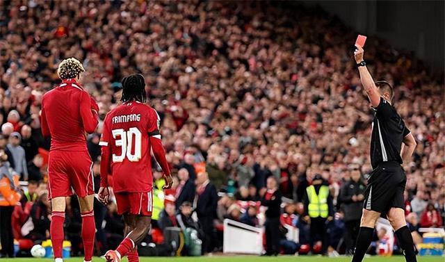 方做出过激, 作为替补上, 逆转南安普 方做出过激, 作为替补上, 逆转南安普