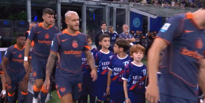 出了独特的, 高接低挡 出了独特的, 高接低挡